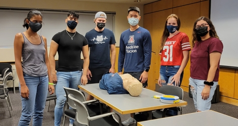 University of Arizona Student Volunteers resume chest-compression-only CPR training following covid-19 protocols University of Arizona Student Volunteers resume chest-compression-only CPR training following covid-19 protocols
